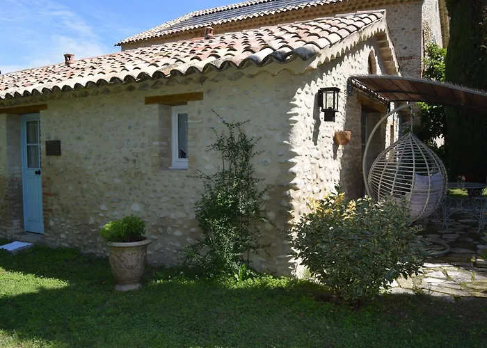 Tatil Evi Le Figuier - La Roseraie Du Val'ensoleille